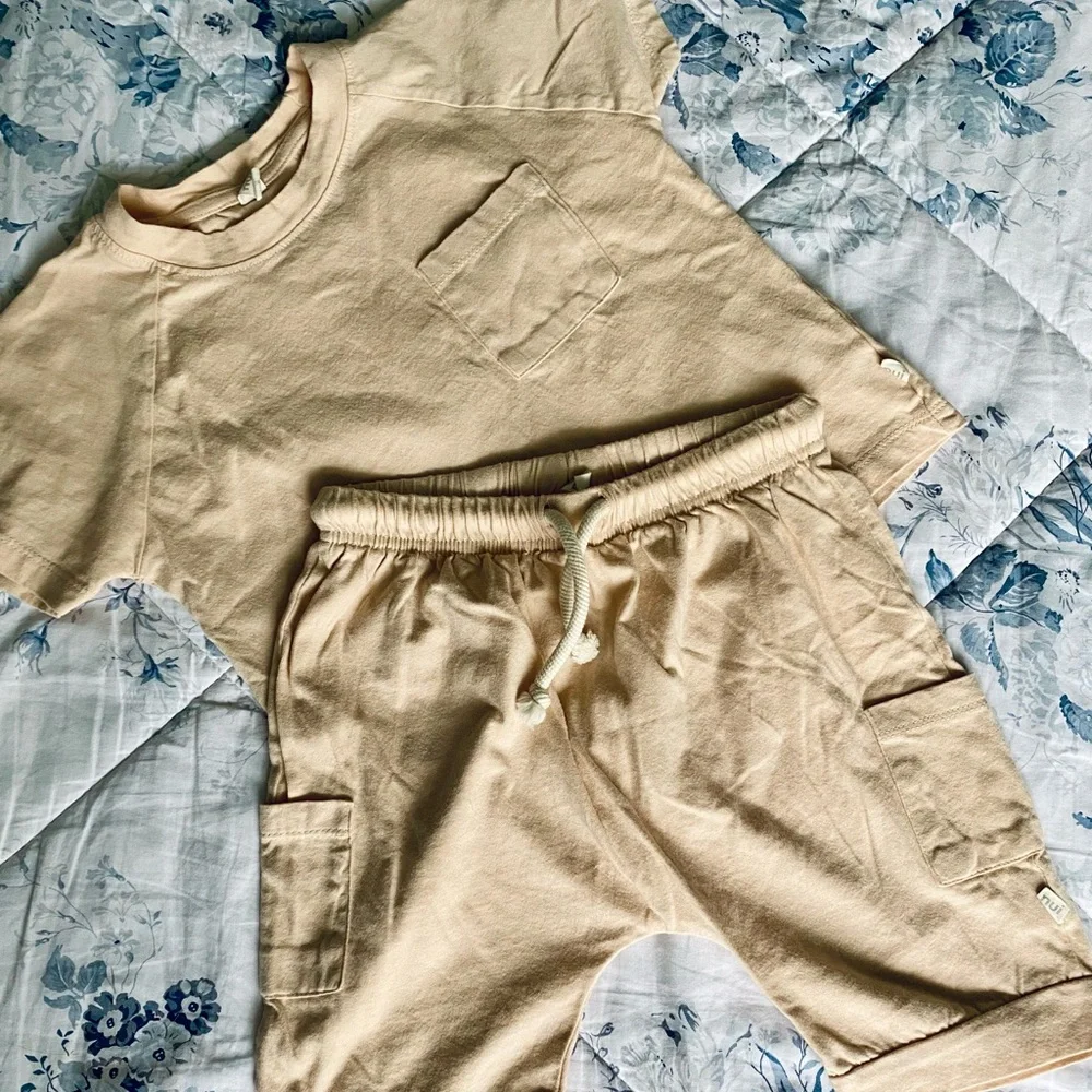 NUI 100% organic cotton Neutral Cream Short Sleeve Tee & Drawstring Shorts Set - Picture 1 of 2